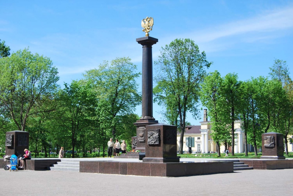 Маршрут «Мемориал Лысая гора. Ни камню скорби, ни камню славы. Не заменить погибшего солдата. Да будет вечной о героях память»