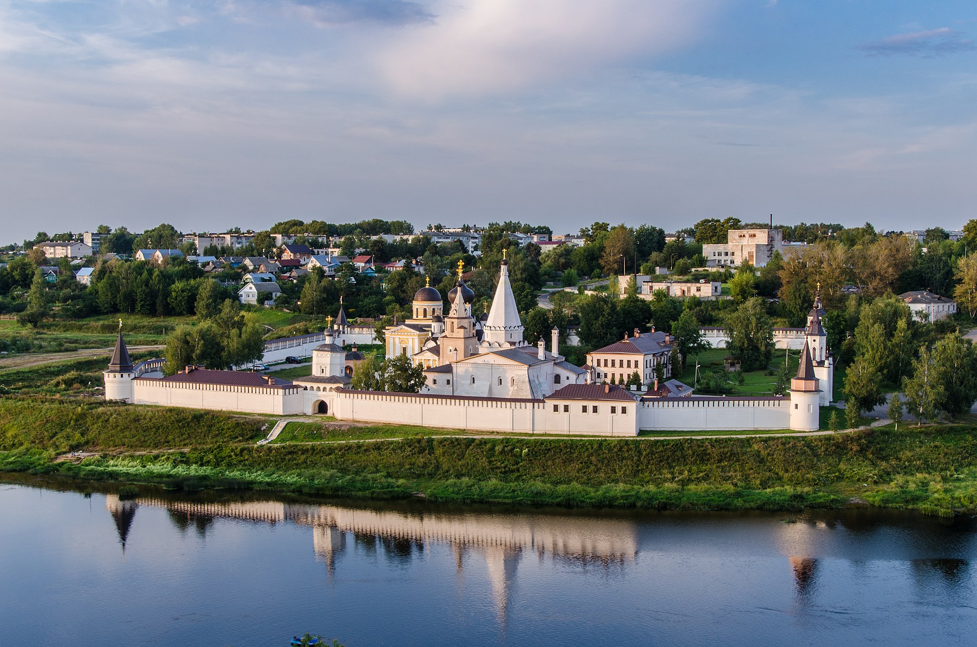 Старица – родина первого патриарха